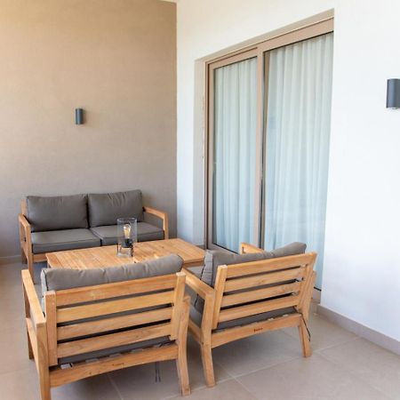 Kaiser Luxury Suites Ahílio Kültér fotó