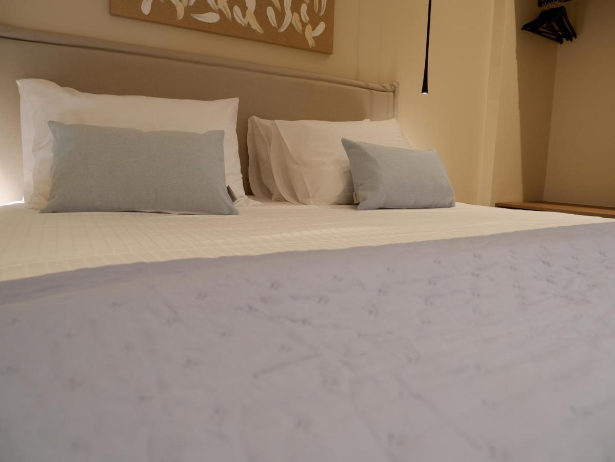 Kaiser Luxury Suites Ahílio Kültér fotó