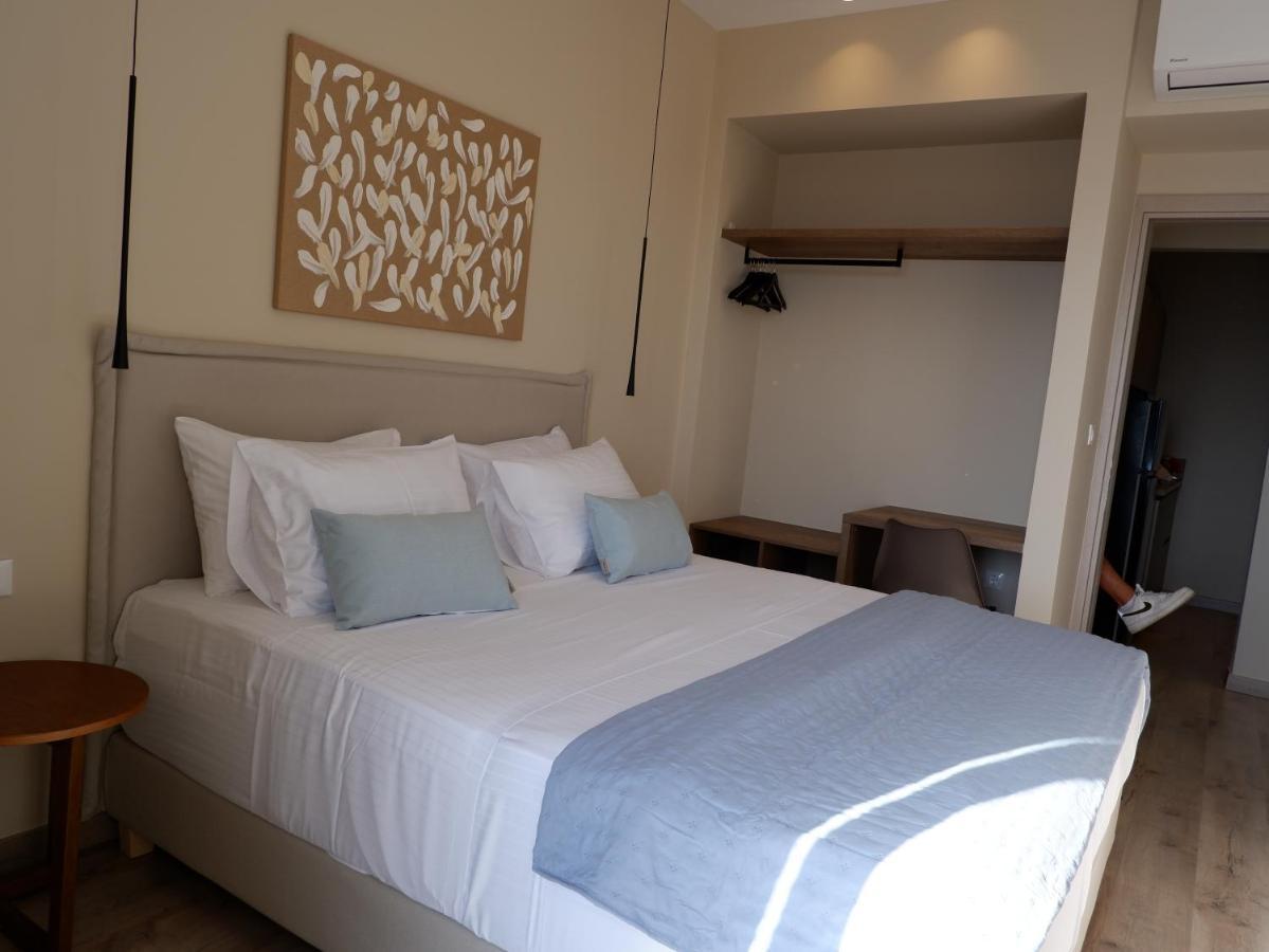 Kaiser Luxury Suites Ahílio Kültér fotó