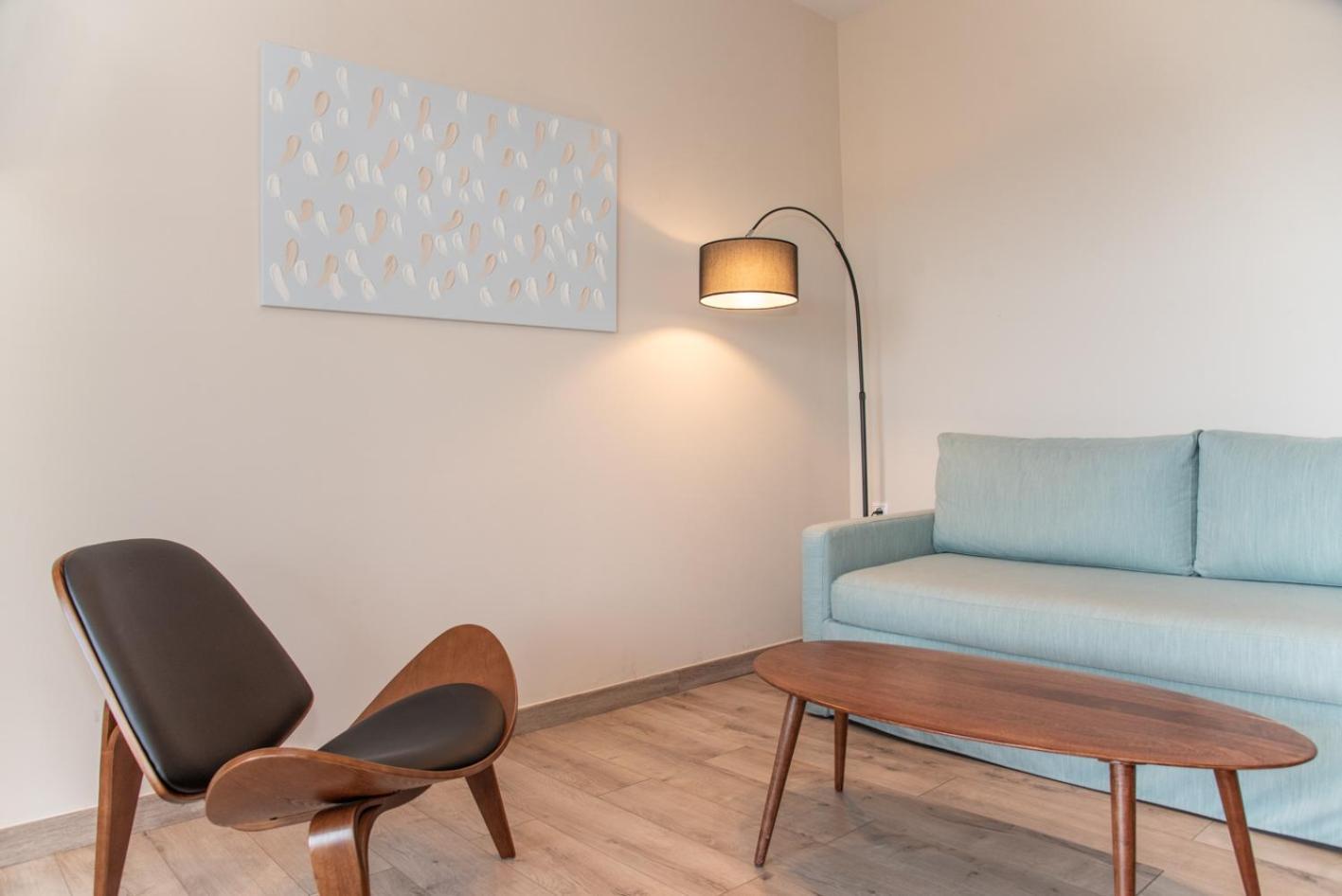 Kaiser Luxury Suites Ahílio Kültér fotó