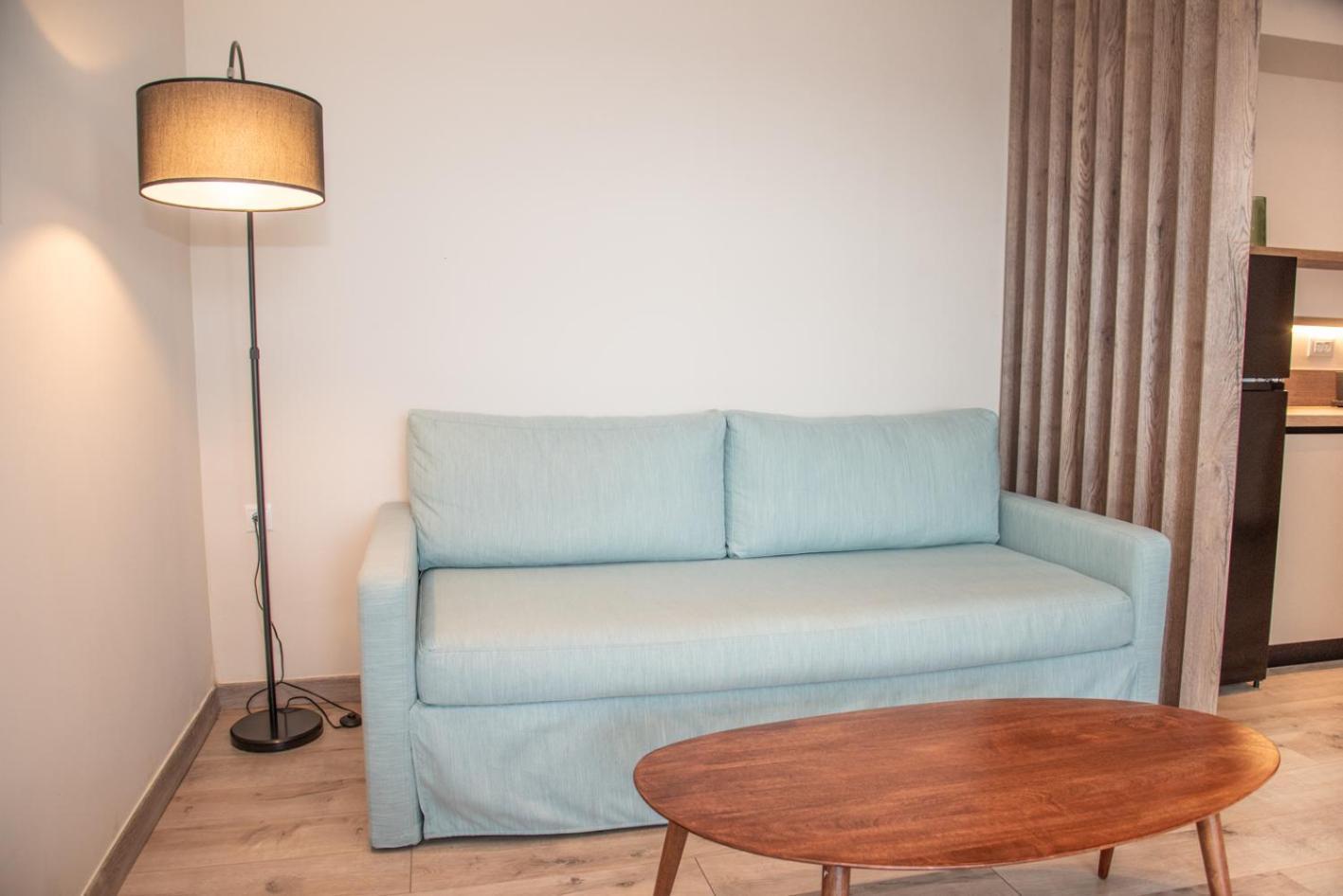 Kaiser Luxury Suites Ahílio Kültér fotó