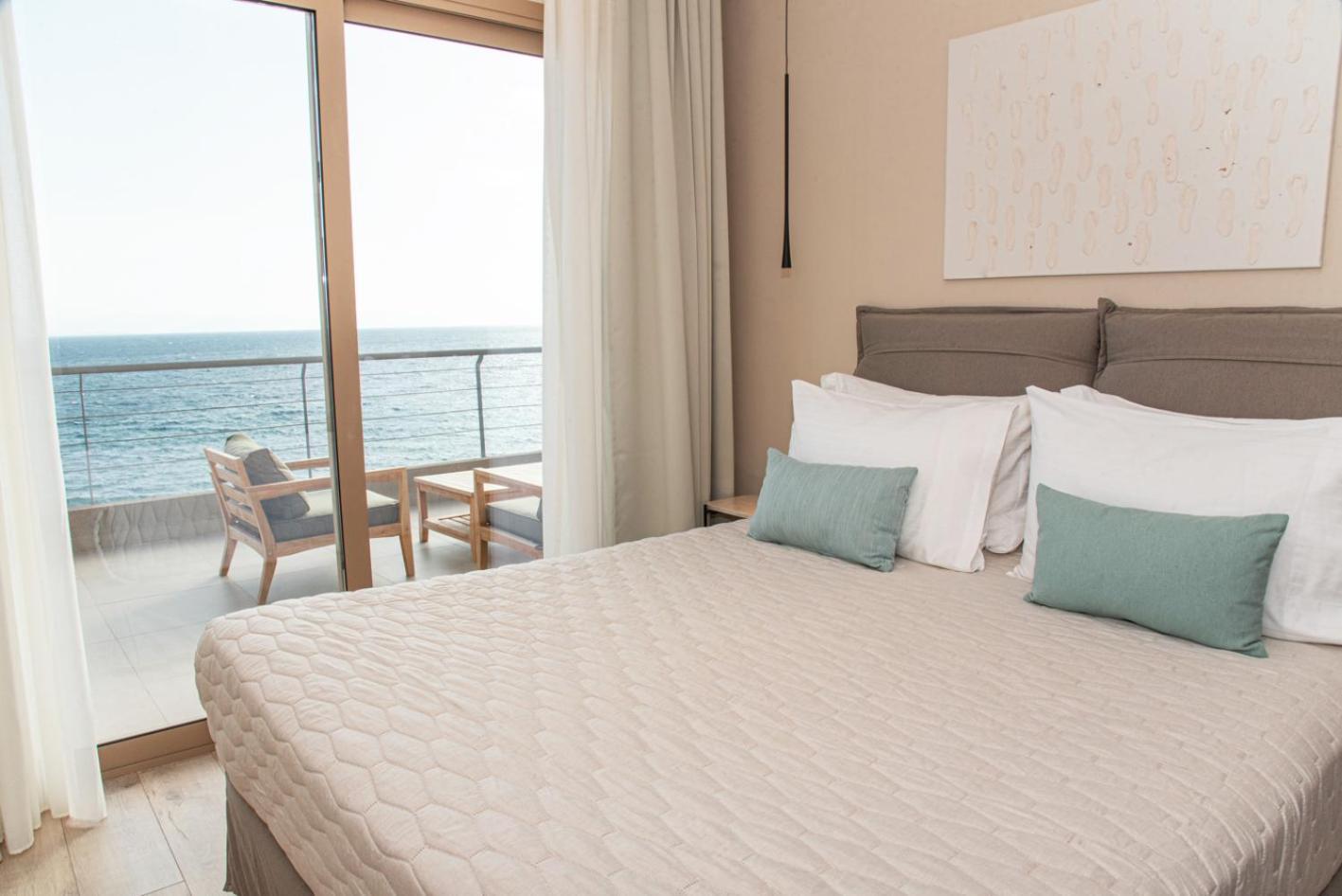 Kaiser Luxury Suites Ahílio Kültér fotó