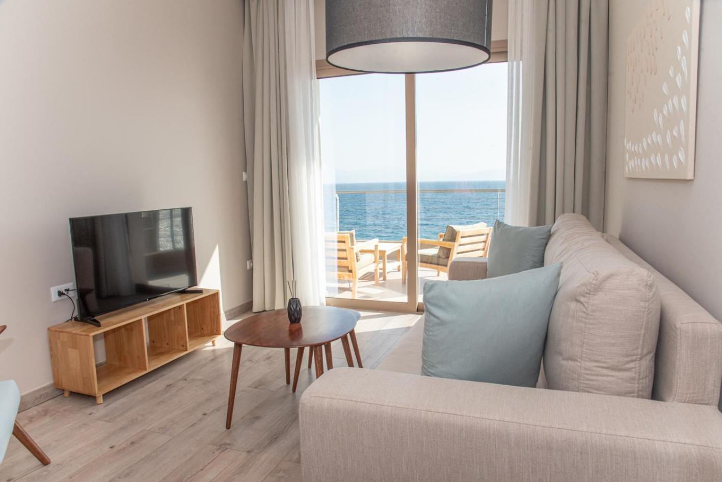 Kaiser Luxury Suites Ahílio Kültér fotó